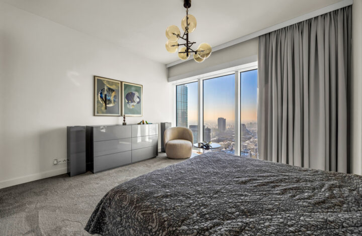 Унікальний апартамент на вулиці Золота 44!