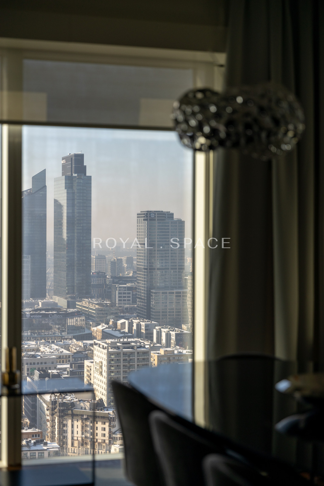 Унікальний апартамент на вулиці Золота 44!