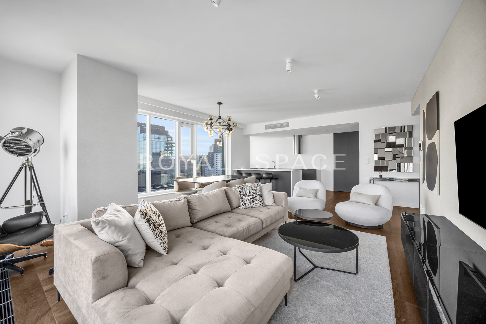 Unique Tower | High floor | Top view!