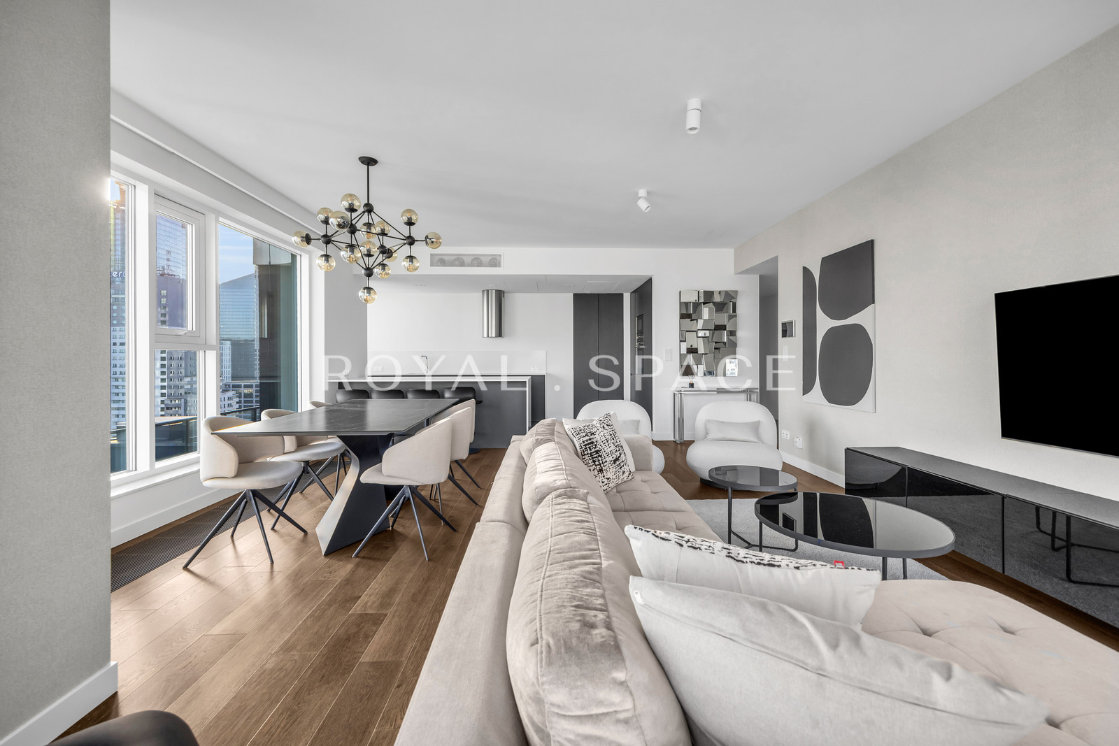 Unique Tower | High floor | Top view!