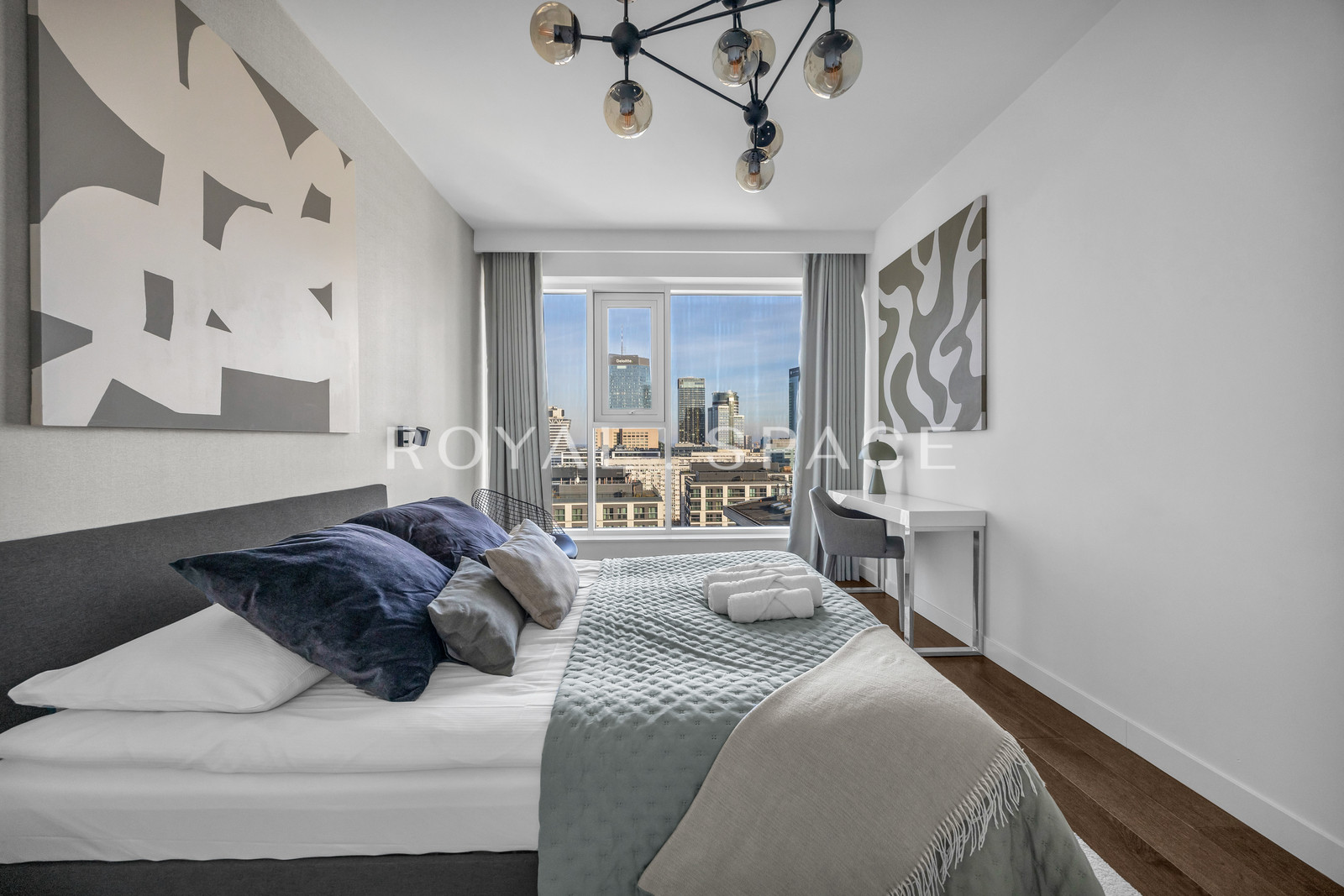 Unique Tower | High floor | Top view!