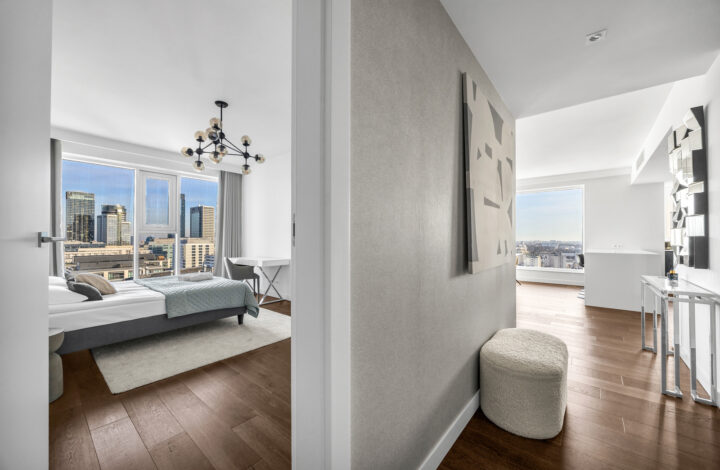 Unique Tower | High floor | Top view!