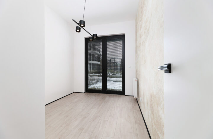 Modern flat with high ceilings at Młyny Mogilska!