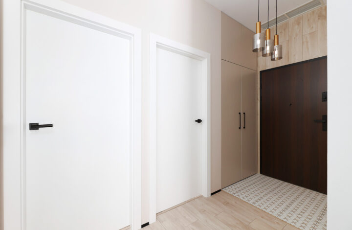 Modern flat with high ceilings at Młyny Mogilska!