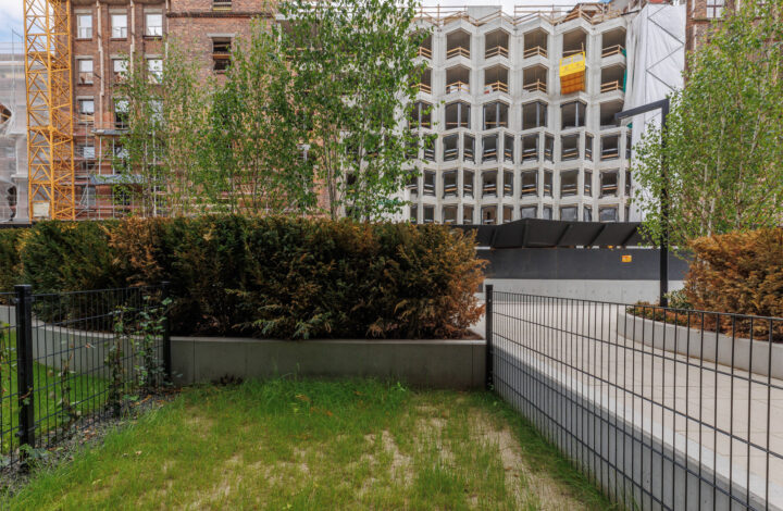 Modern flat with high ceilings at Młyny Mogilska!