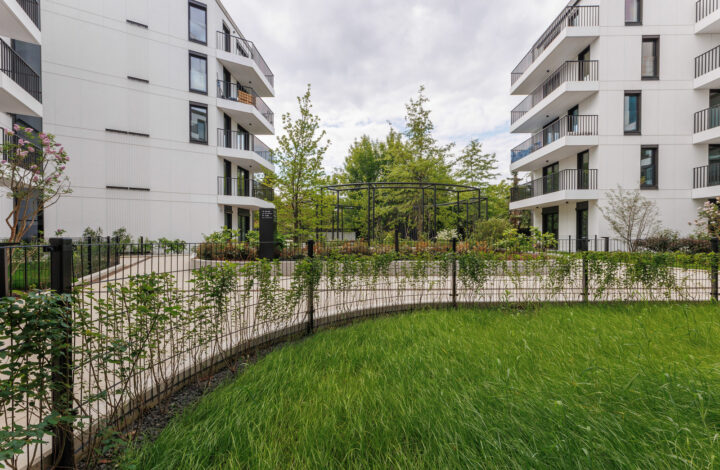 Modern flat with high ceilings at Młyny Mogilska!