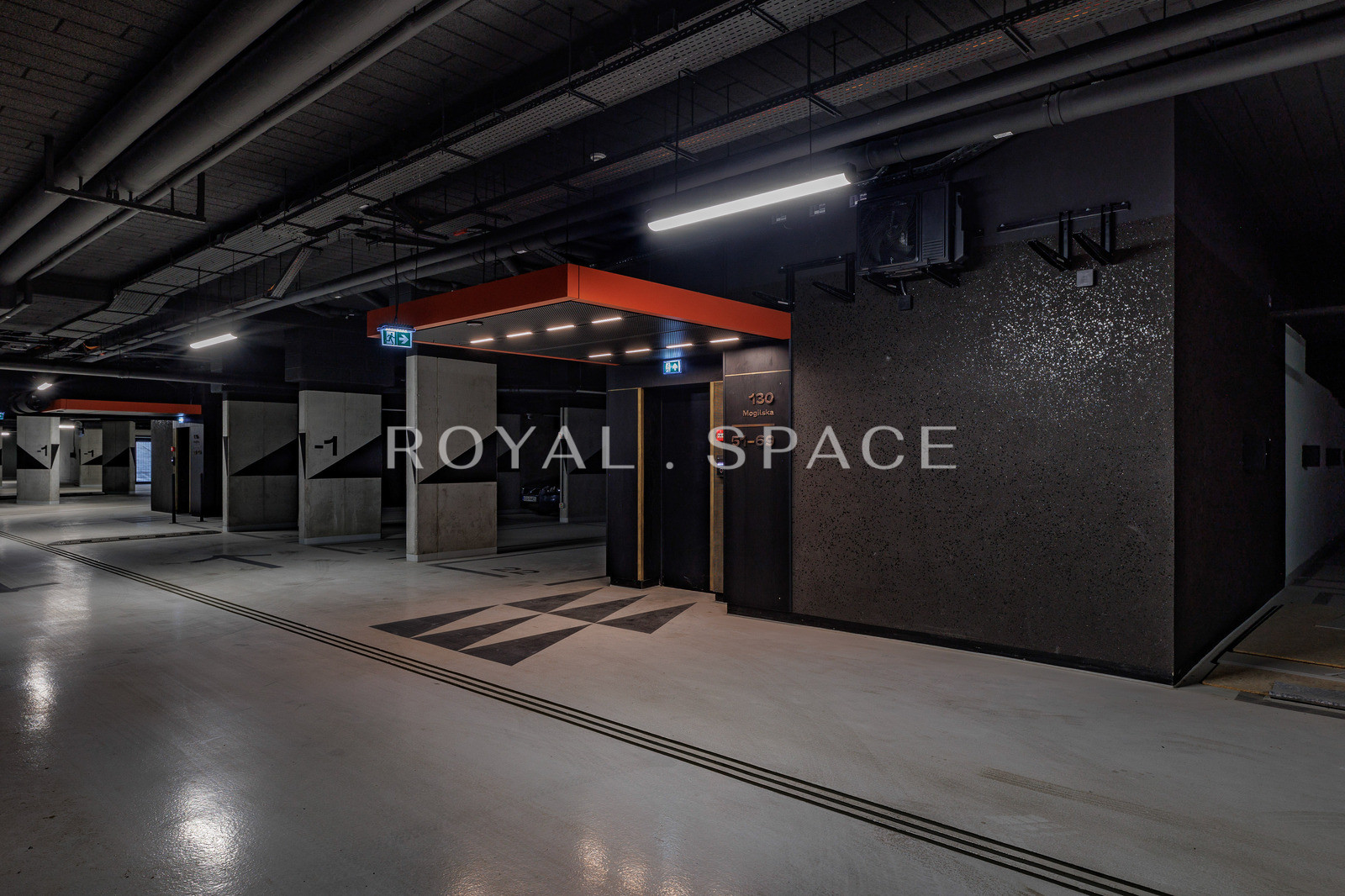 Modern flat with high ceilings at Młyny Mogilska!