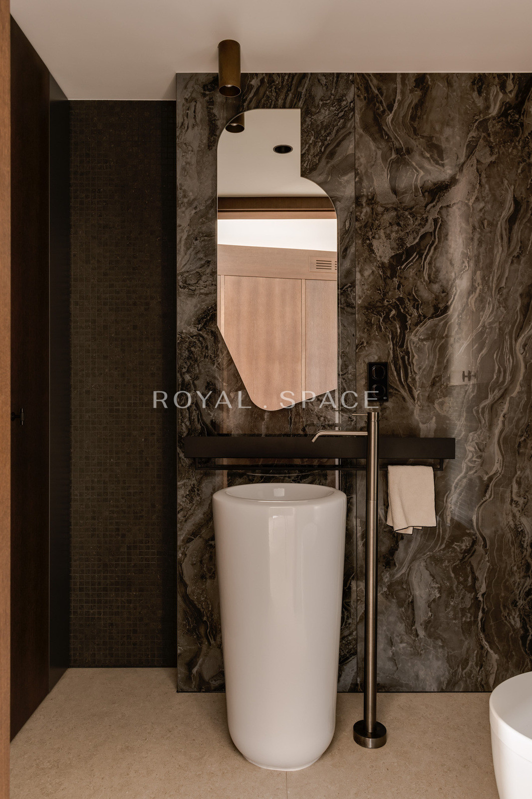 Найрозкішніший апартамент в Angel Stradom!