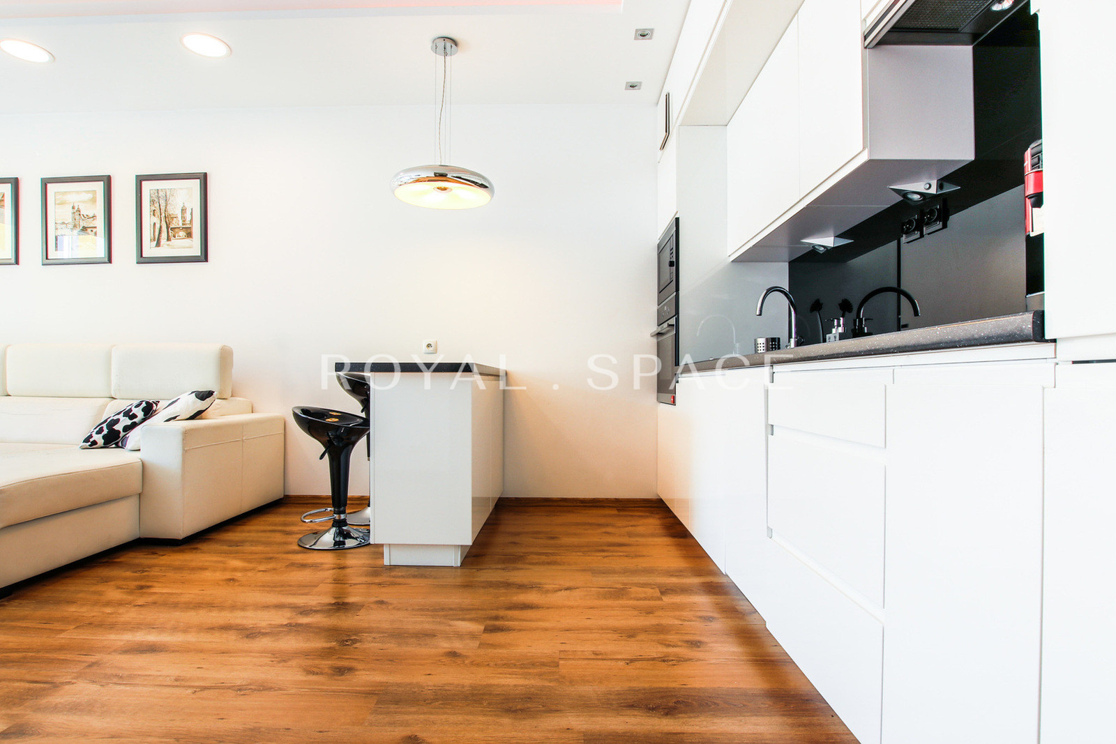 Mieszkanie z balkonem na Grzegórzkach!