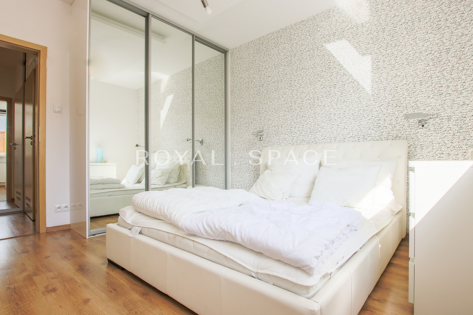 Mieszkanie z balkonem na Grzegórzkach!