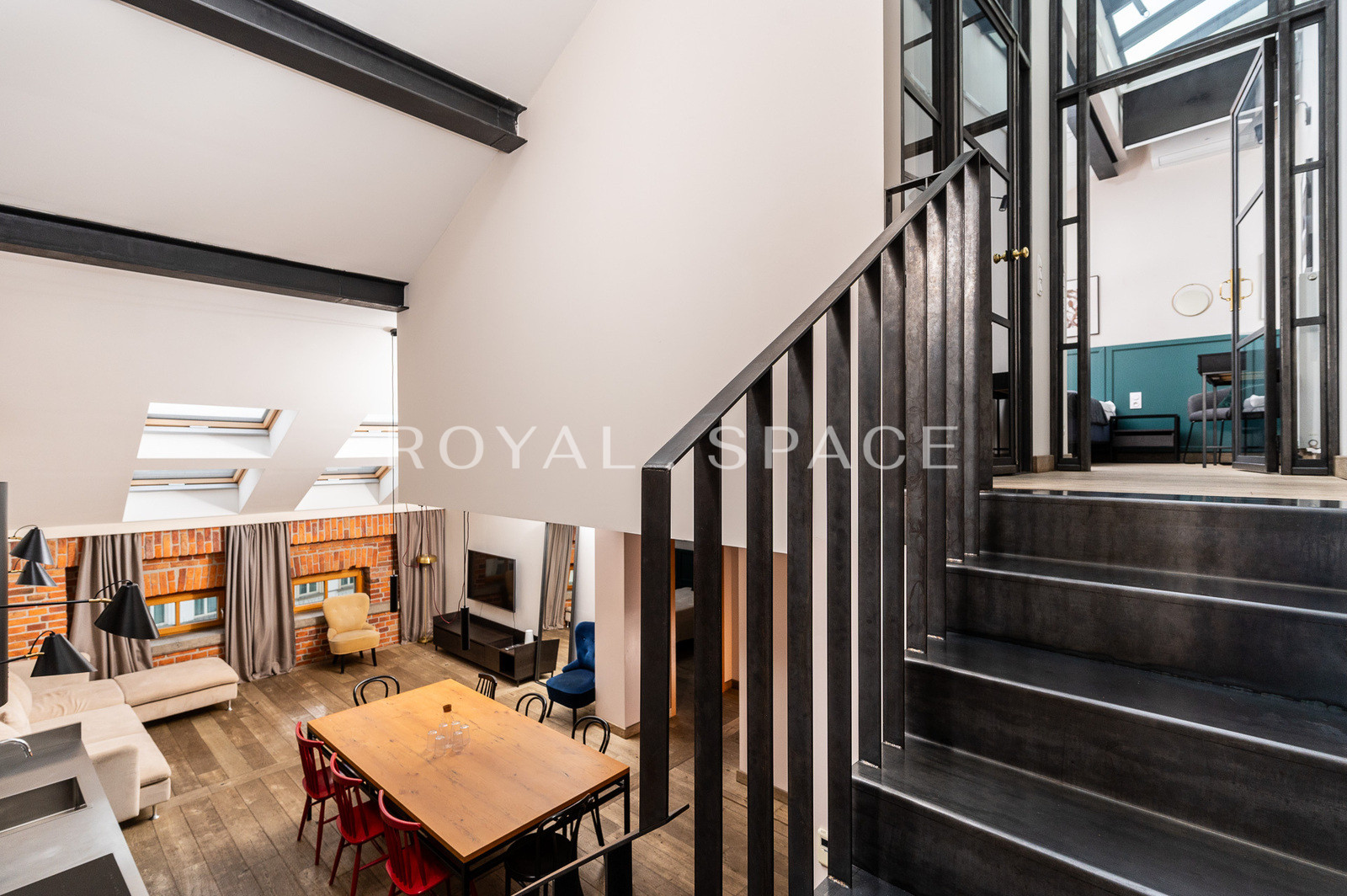 Dwupoziomowy loft | Stare Miasto