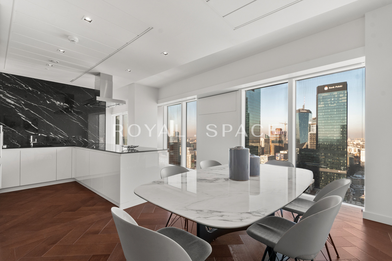 Premium apartment with panoramic view | Złota 44