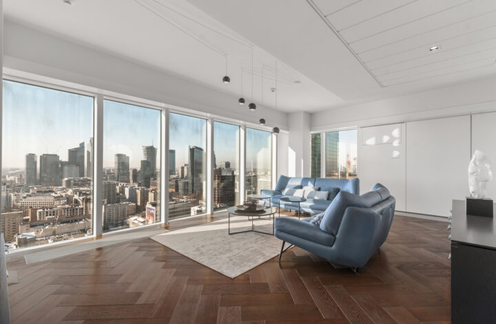 Апартаменти преміум з панорамним видом | Złota 44