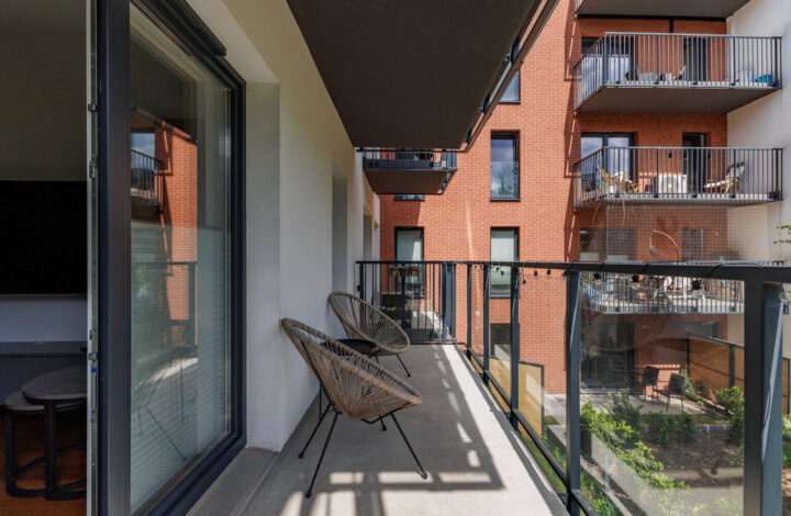 Bright apartment with parking! | Salsa Lokum