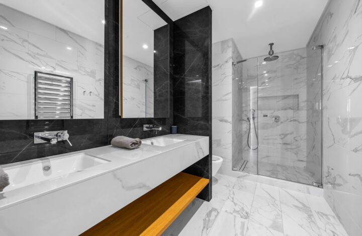 Złota 44 – Najlepsza cena w budynku!