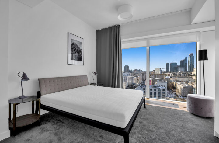 Złota 44 – Najlepsza cena w budynku!