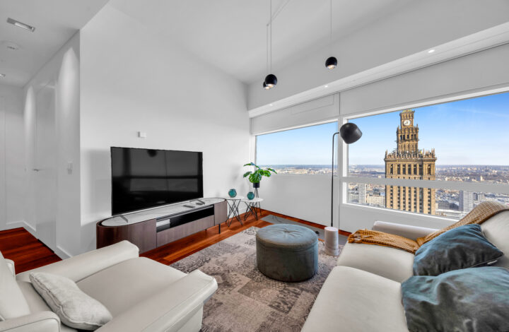 Апартаменти преміум з панорамним видом | Złota 44