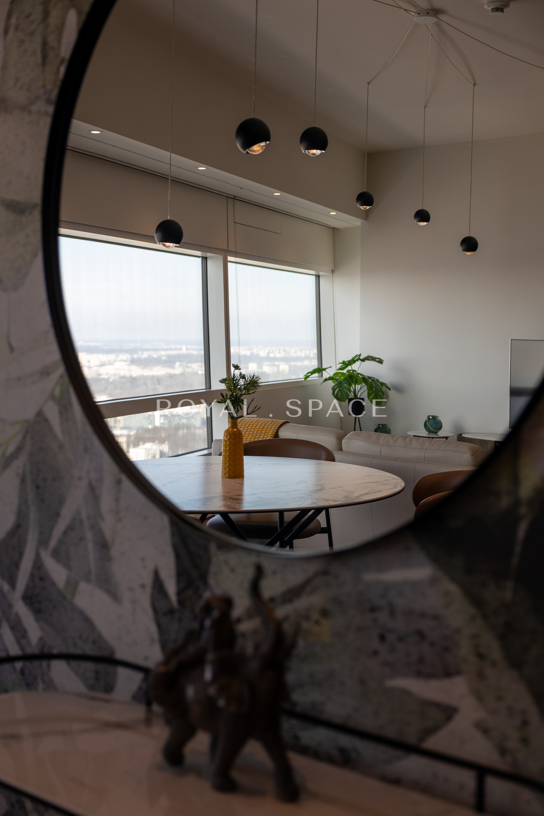 Апартаменти преміум з панорамним видом | Złota 44