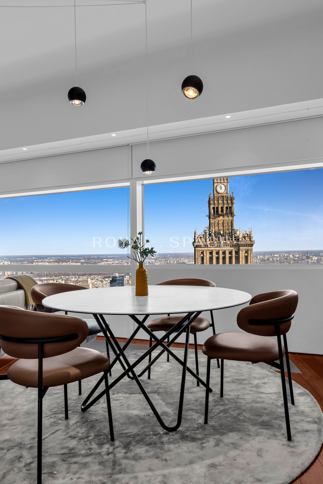 Апартаменти преміум з панорамним видом | Złota 44