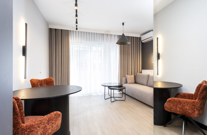 Сучасна квартира-студія біля парку | BELG