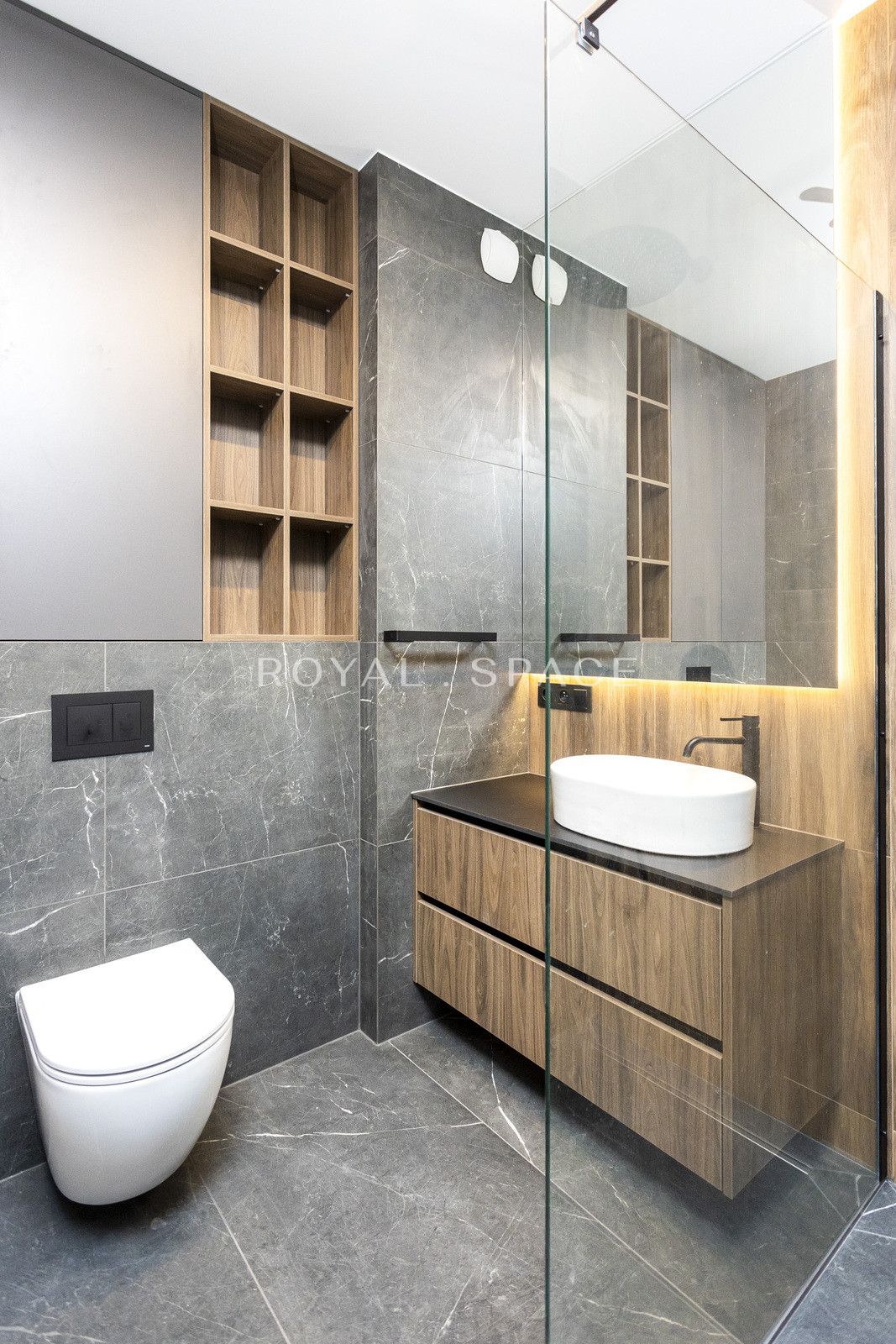 Сучасна квартира-студія біля парку | BELG