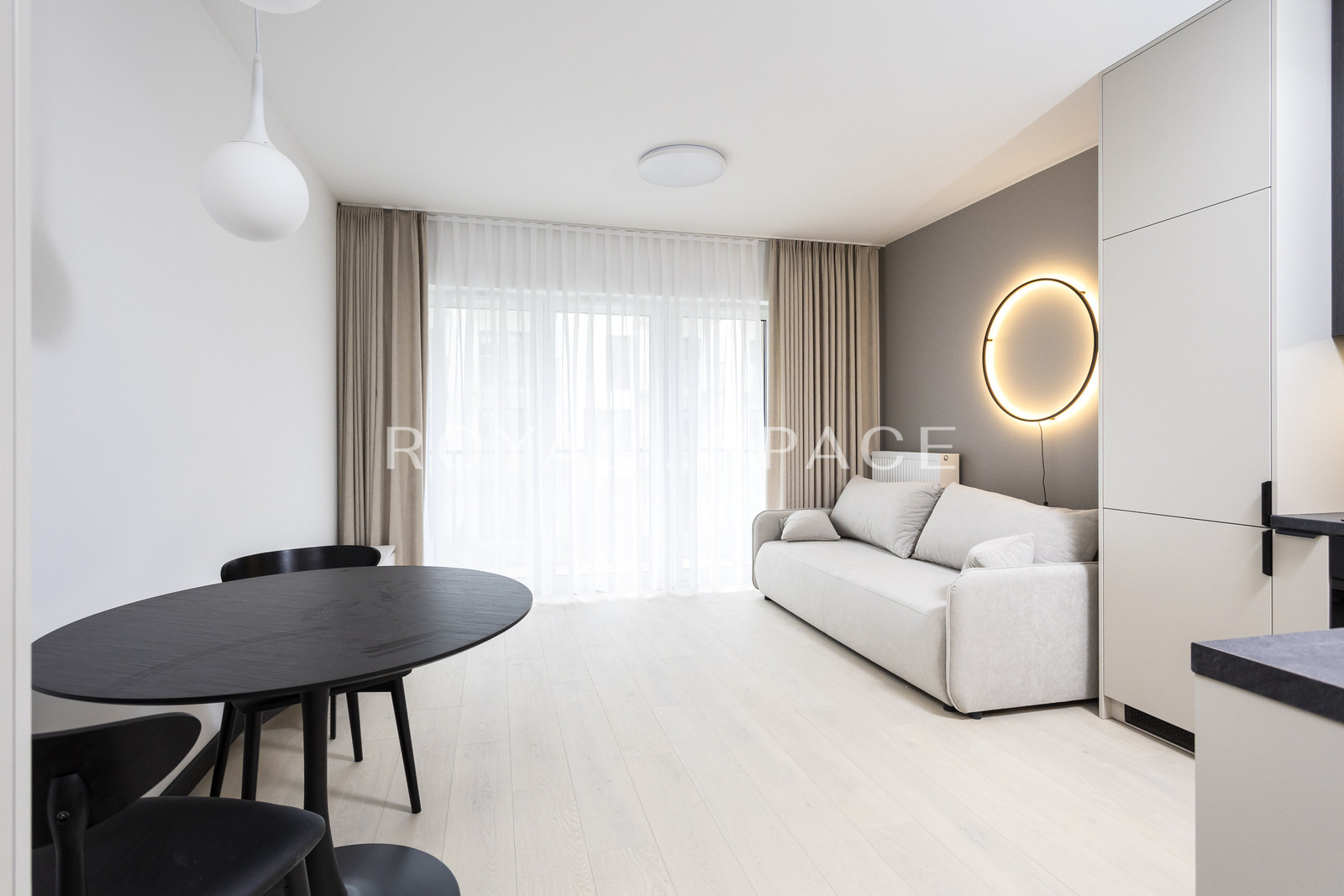 Nowoczesna kawalerka przy parku | BELG