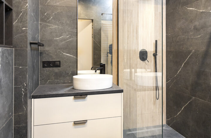 Nowoczesna kawalerka przy parku | BELG