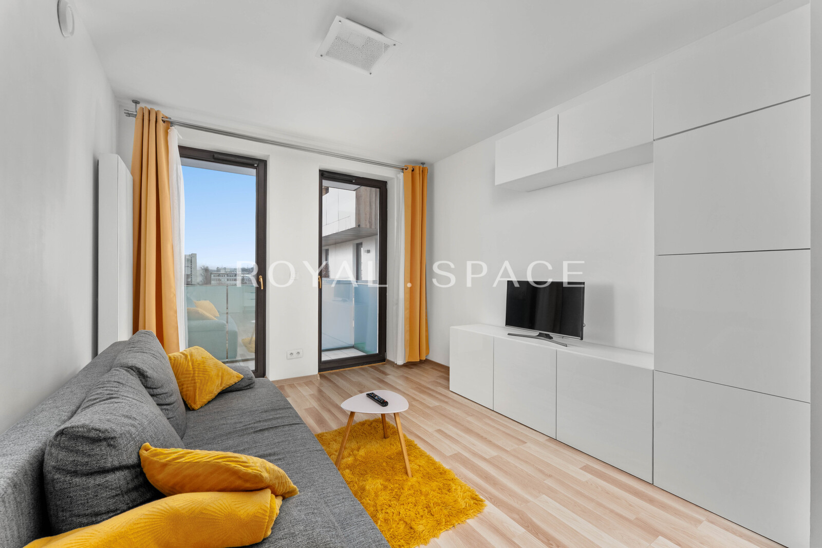 Світла квартира з балконом | Grzegórzki