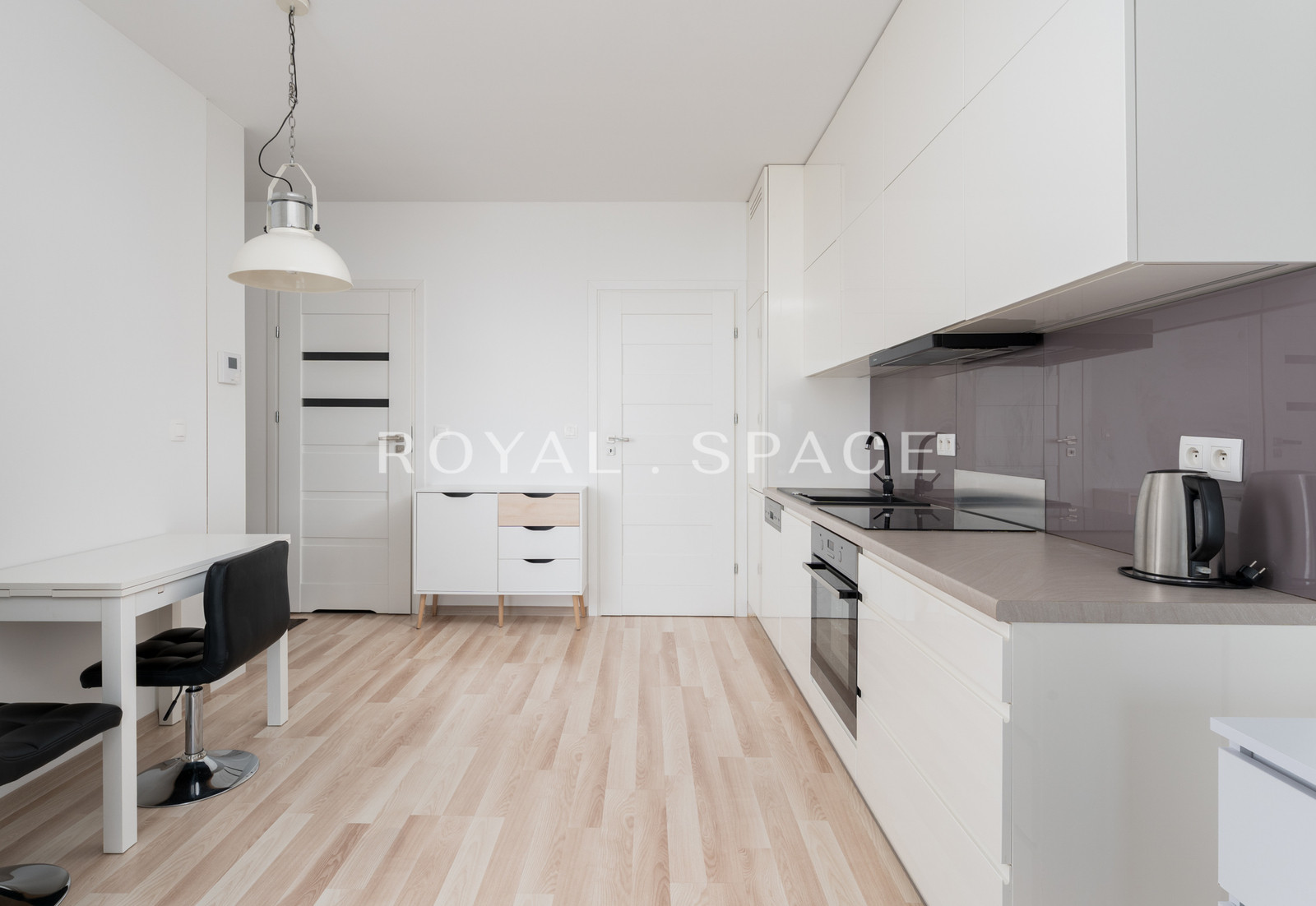 Світла квартира з балконом | Grzegórzki