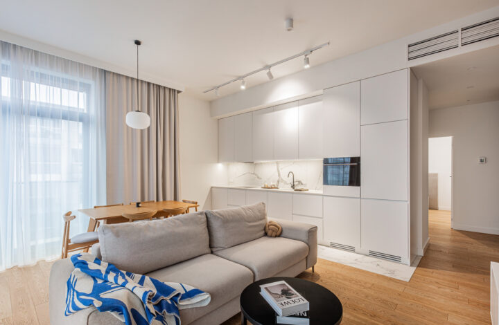 Престижний апартамент з великим балконом!