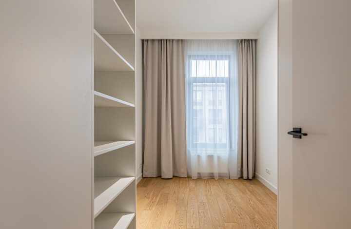 Престижний апартамент з великим балконом!