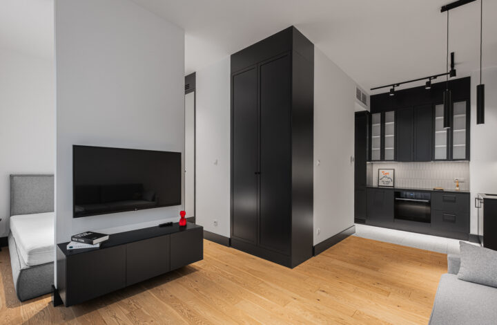 Сучасна студія з світлим інтер’єром | Powiśle