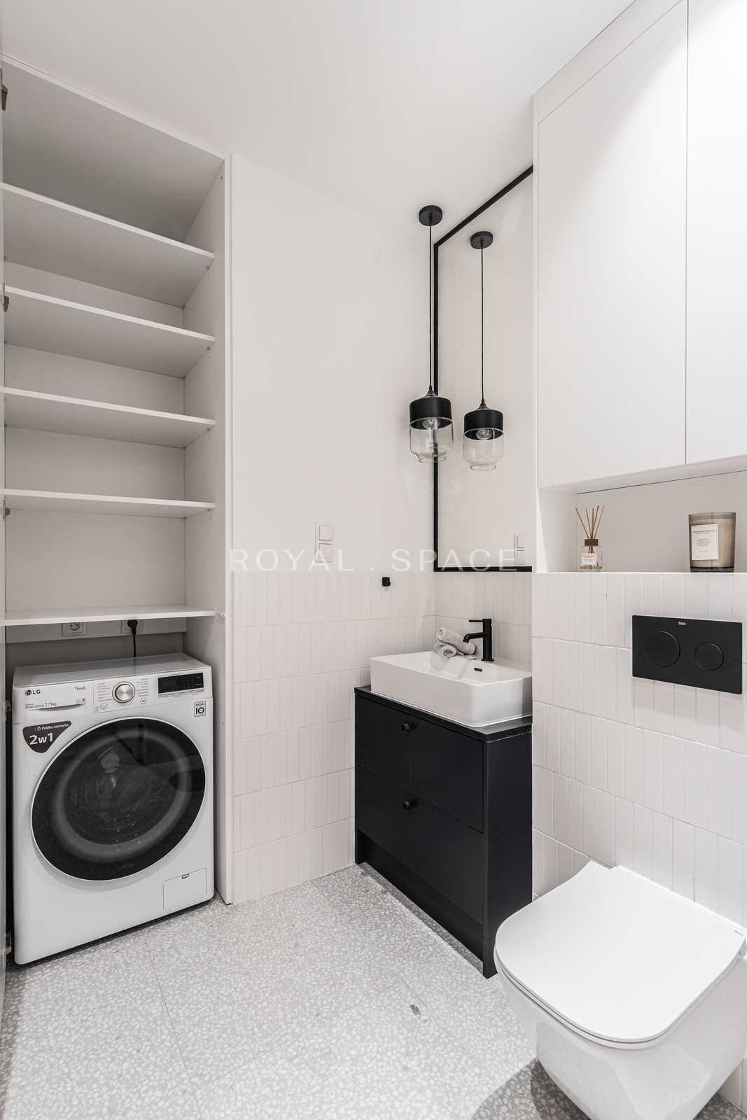 Сучасна студія з світлим інтер’єром | Powiśle