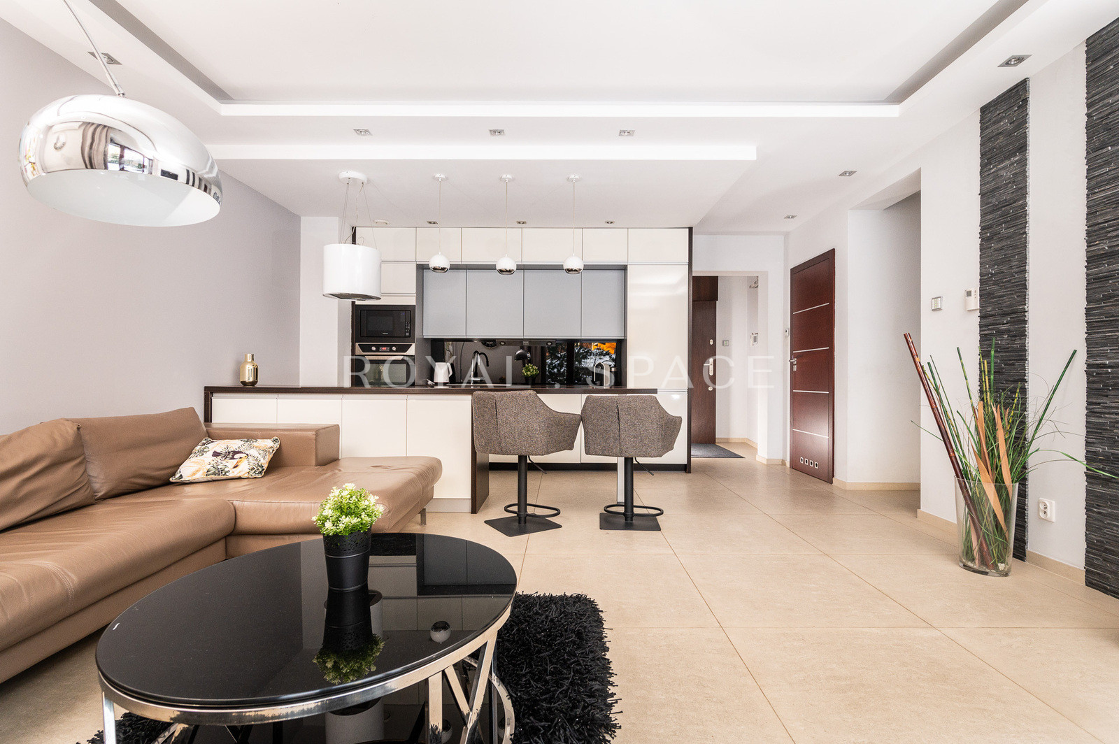 Przestronny apartament z ogródkiem! | Ludwinów