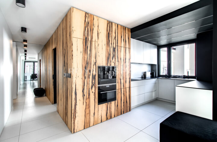 Apartment with roof terrace!