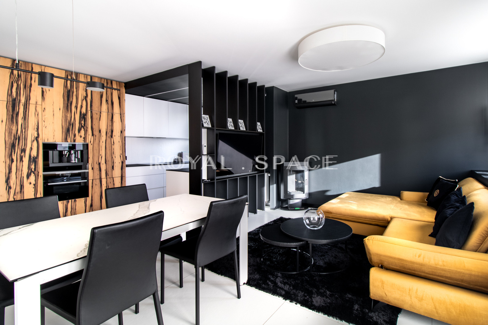 Apartment with roof terrace!