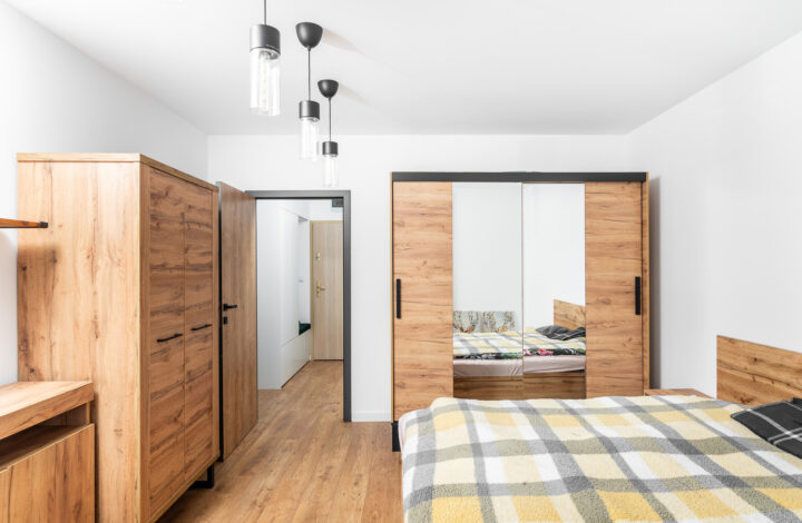 Світла квартира з балконом | Lema 24