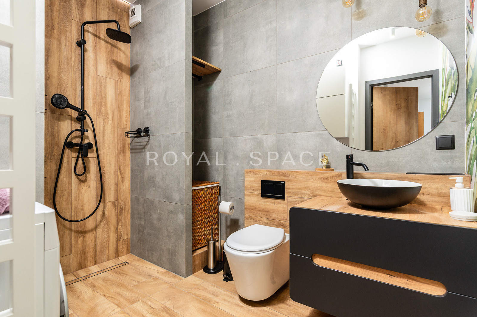 Світла квартира з балконом | Lema 24