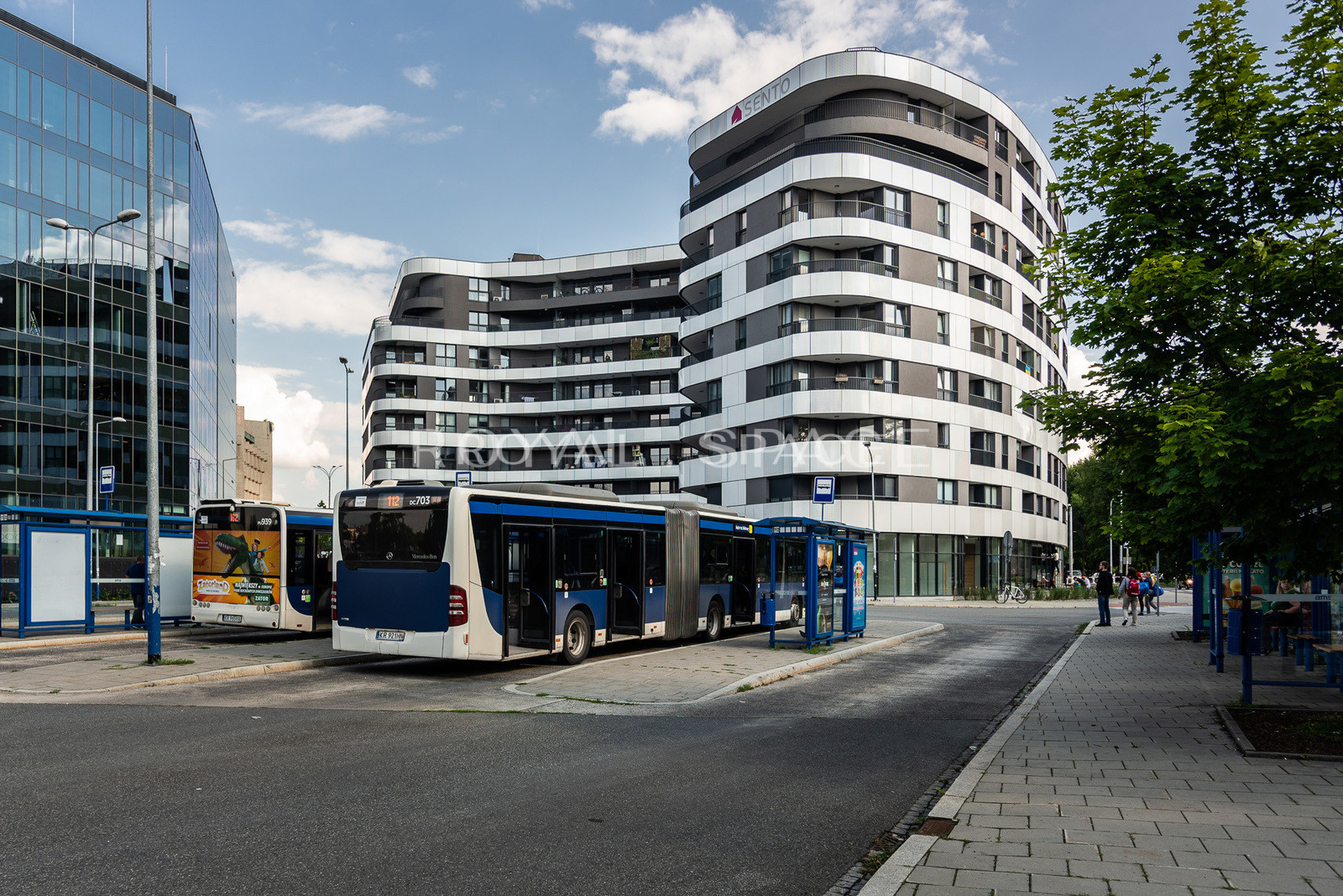 Mieszkanie na 6 piętrze tuż obok Forum!