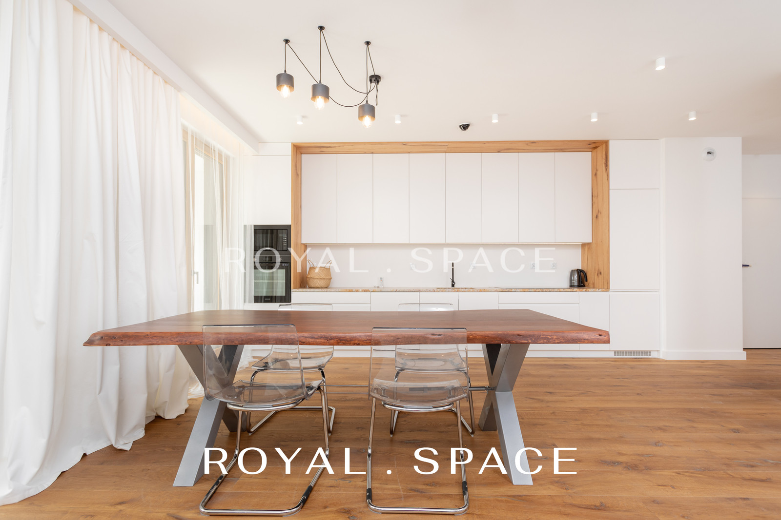 Przestronny, luksusowy apartament z ogrodem!