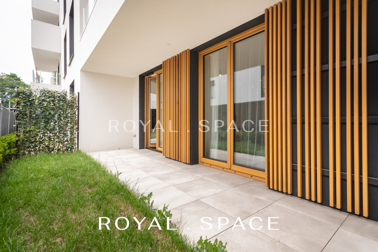 Przestronny, luksusowy apartament z ogrodem!