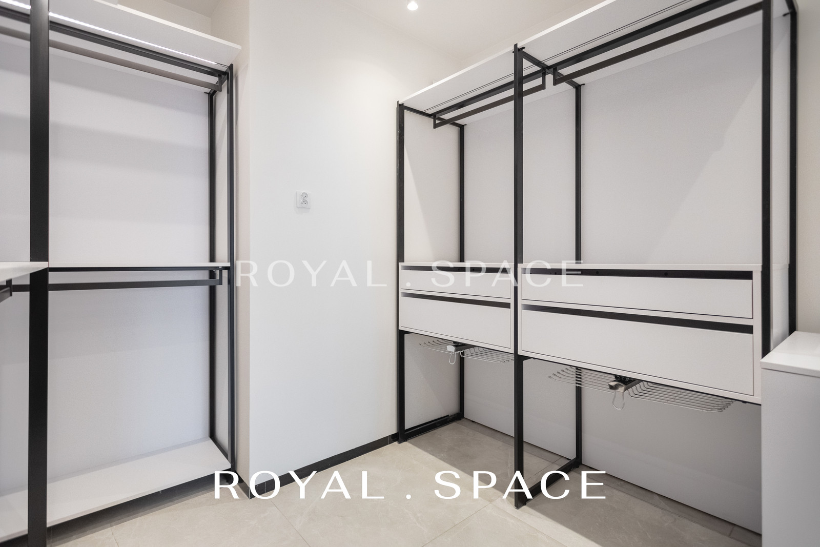 Przestronny, luksusowy apartament z ogrodem!