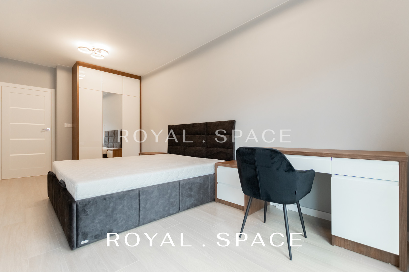 Apartament z widokiem na Wisłę i Wawel | Zabłocie