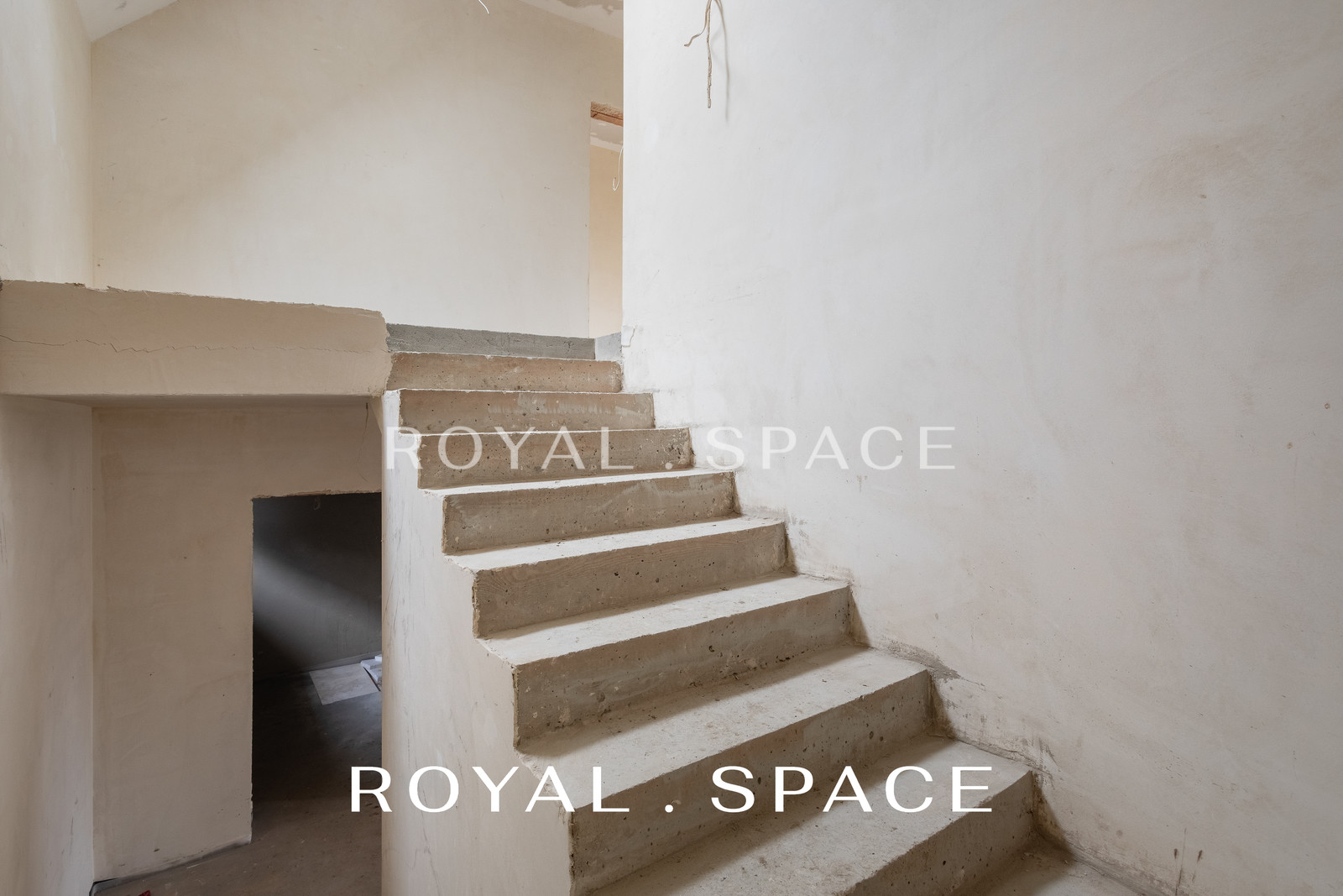 Dom wolnostojący wsród zieleni!