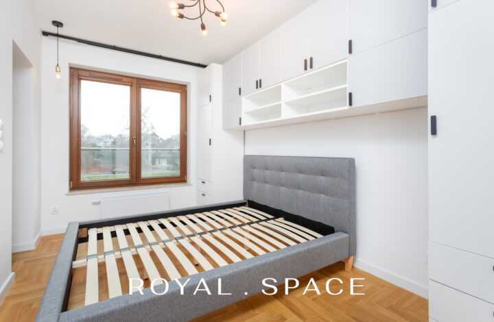 Przestronny 5-pok. apartament z tarasem na dachu