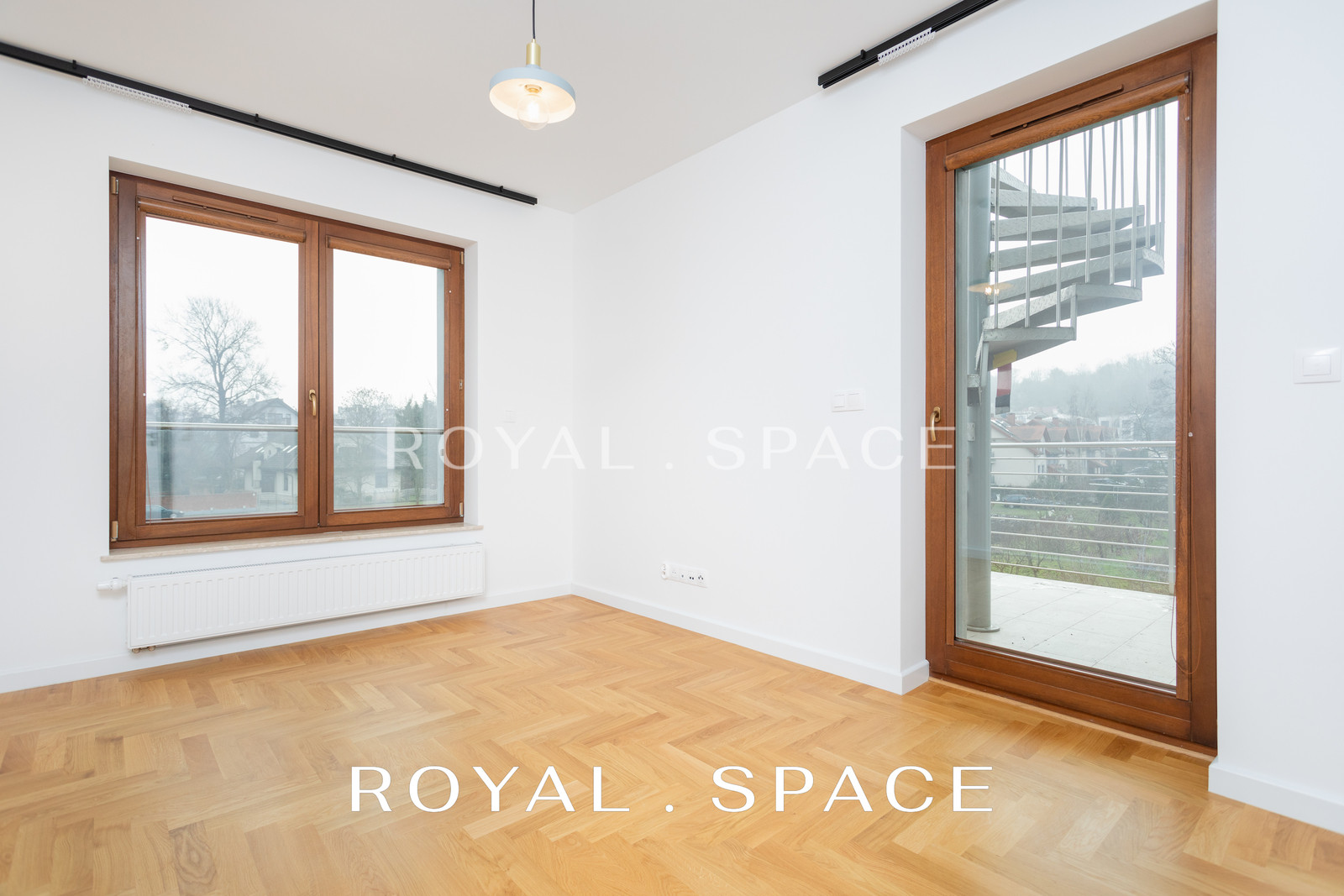 Przestronny 5-pok. apartament z tarasem na dachu