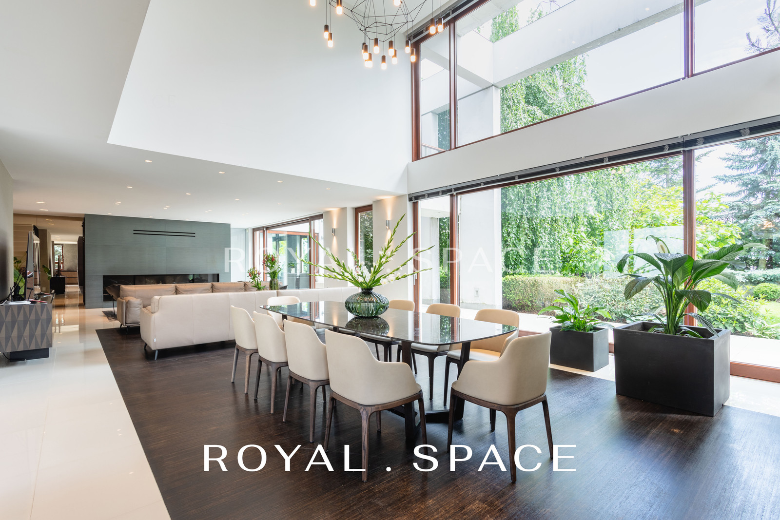 Luksusowy willa z basenem na Bielanach!