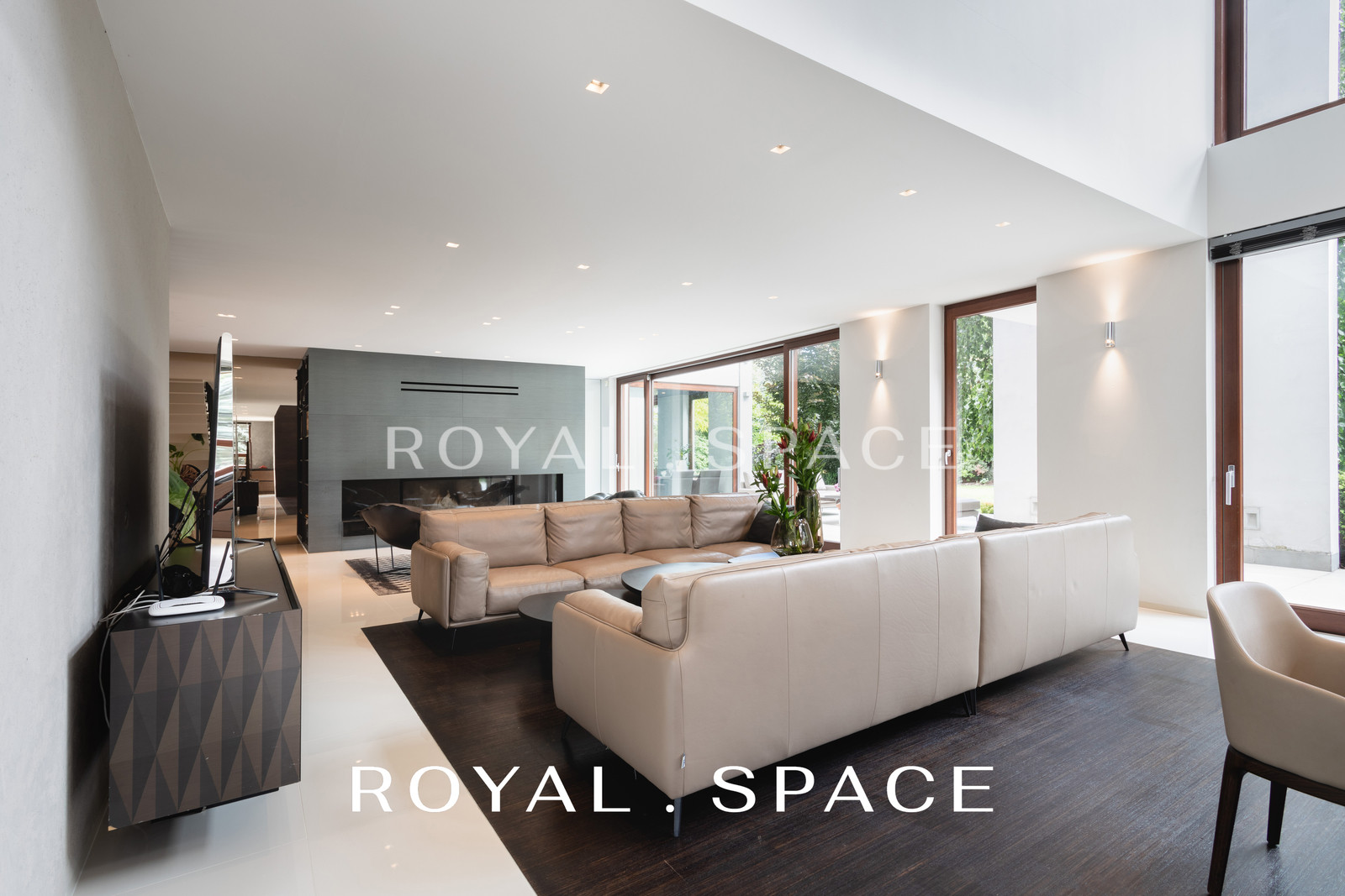 Luksusowy willa z basenem na Bielanach!