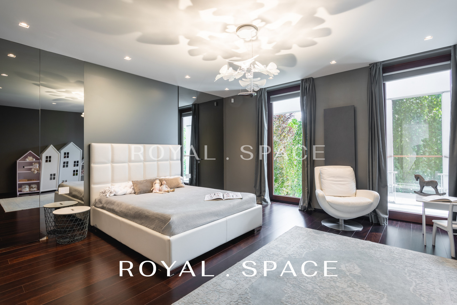 Luksusowy willa z basenem na Bielanach!