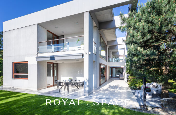 Luksusowy willa z basenem na Bielanach!